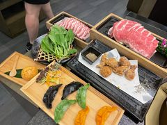 三色饺子-湊湊火锅·茶憩(打浦桥日月光店)