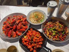 -巴厘龙虾·榜首油焖大虾(音乐学院·沿江酒馆店)