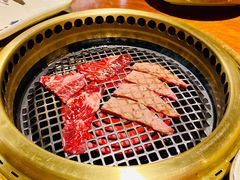 -肉魁屋·烧肉·烧鸟·酒场(高新店)