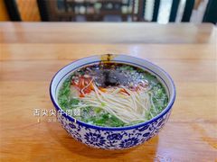 -舌尖尖牛肉面(甘南路店)
