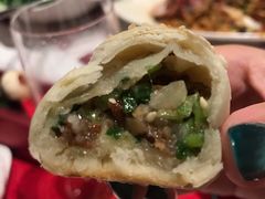 烧饼-皇朝会.经典传统粤菜(外滩店)