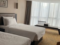 -深圳罗湖东门步行街亚朵X酒店