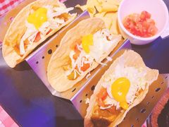 -鲨鱼美式餐厅酒吧Sharky