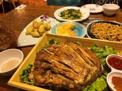 -蒙亨·手把肉·蒙古包文化主题餐厅(天恒广场店)