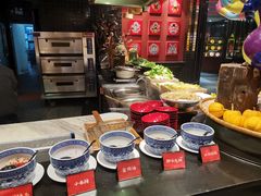 自助调料区-四海一家自助餐(益田假日广场店)