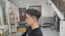 -ONE·男士国潮·美式渐变·理发馆·BARBER SHOP