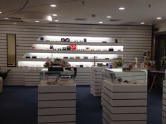 -优视力蔡司眼镜验配中心(越秀城市广场奥莱店)