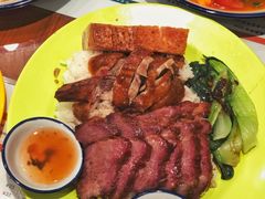 三宝饭-小龍鳳餐室(番禺路店)
