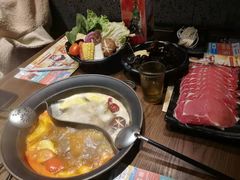 -呷哺呷哺 小火锅 (浦东新欧尚超市店)