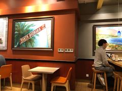 -The Habit Burger Grill 哈比特汉堡(爱琴海店)