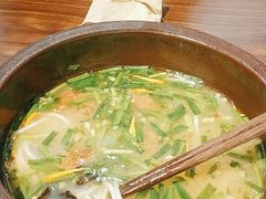 -良米山·云南野生菌过桥米线(上海首店)