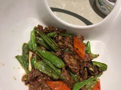 杭椒炒牛柳-老头儿油爆虾·三潭印月
