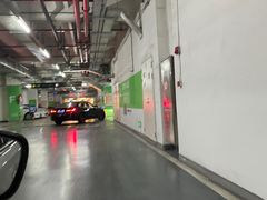 -龙湖虹桥天街-停车场