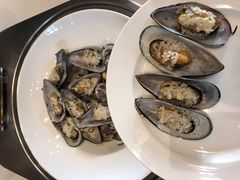 -上海滴水湖皇冠假日酒店