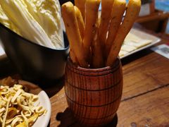 -东巴人鱼豆花火锅(幸福街店)