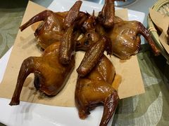 脆皮鸽子-锦绣金山人家(友谊店)