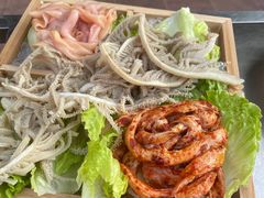 -楠柏弯休闲山庄(梨花溪店)