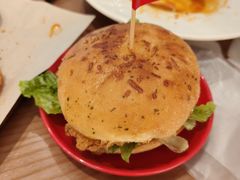 -必胜客(江门万达店)