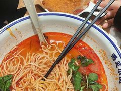 -遇见小面(东方宝泰店)
