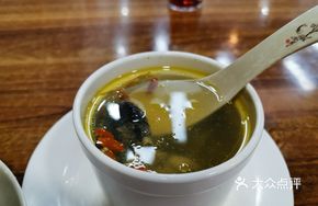 Bird Chicken Soup Dumplings