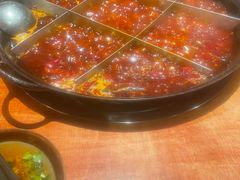 -周小明火锅(黑金冠社区店)