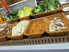 -快乐爱斯米牛排·寿喜烧自助(亿合城店)