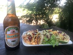 -乌托邦酒吧和餐厅