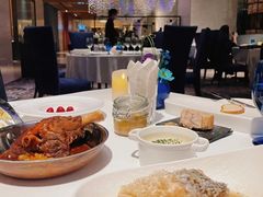 -AZUR聚(香格里拉饭店)