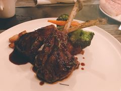 -WOLFGANG PUCK KITCHEN & BAR(迪士尼小镇店)