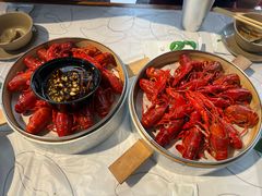 -巴厘龙虾·榜首油焖大虾(音乐学院·沿江酒馆店)