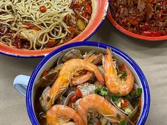 -老三样·旧食新味(绿地店)