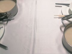 -红鼎豆捞·非遗鲍皇汤火锅(宝丰路店)