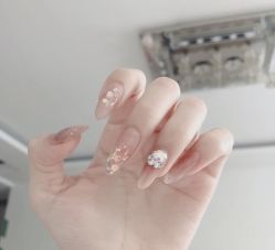 -午后美甲美睫生活馆