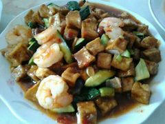 宫爆虾仁豆腐-肘子酥(王顶堤店)