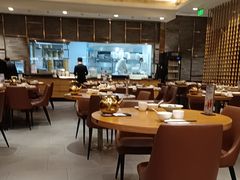-乐忻皇朝(上海中心大厦店)
