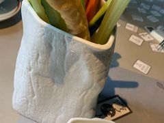 -穹六人间 people 6(岳阳路店)