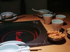 -洪氏嗨捞·广东猪肚鸡·椰子鸡火锅(西咸万象城店)