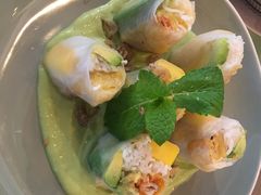 牛油果软壳蟹米纸卷-CHINCHIN 青青·泰国料理(万象食家店)