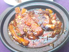 鱼香茄子煲-万柳阁小馆·花园餐厅(龙潭湖店)