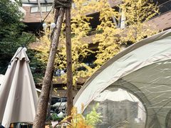 -瑞虹新天地月亮湾