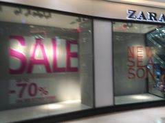 -ZARA(红谷滩万达店)