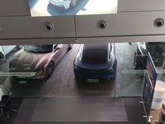 -杭州西湖保时捷售后服务中心(绍兴路店)
