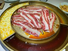 -猪啊牛呀羊啊铜盘烤肉(正大广场店)