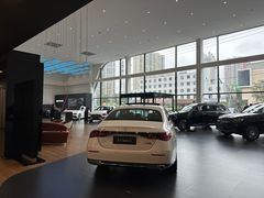 -奔驰北京鹏龙星徽(西大望路店)