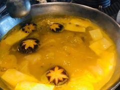 -湊湊火锅·茶憩(新中关购物中心店)