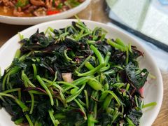 -芦茨金富饭庄·25年老字号·专做稻草鸡