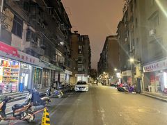 -胖子水煮(铁路三村无任何分店)