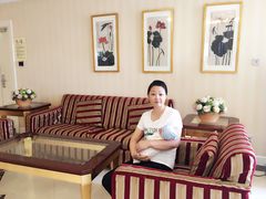 -葱妈母婴医护月嫂中心(浦东店)