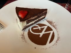 -WOLFGANG PUCK KITCHEN & BAR(迪士尼小镇店)