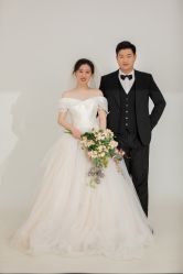 -雪中彩影婚纱摄影·微光艺术中心